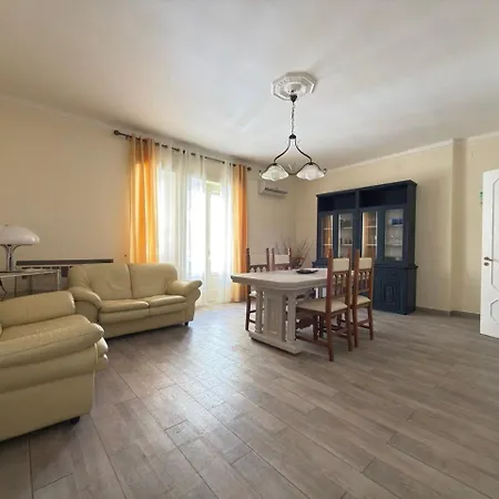 Salsedine 26 Apartament